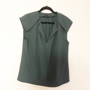 Banana Republic green top